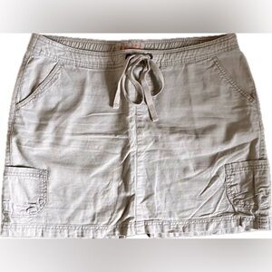 Sonoma tan linen cargo skirt with drawstring waist. Women’s size 12